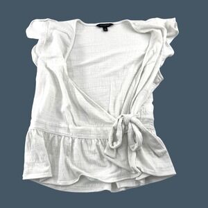 Banana Republic White Wrap‎ Top With Tie Closure Size M